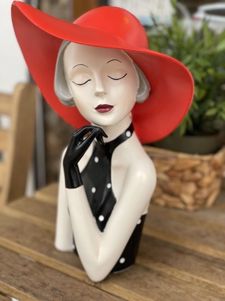 KIRMIZI ŞAPKALI KIZ BİBLO