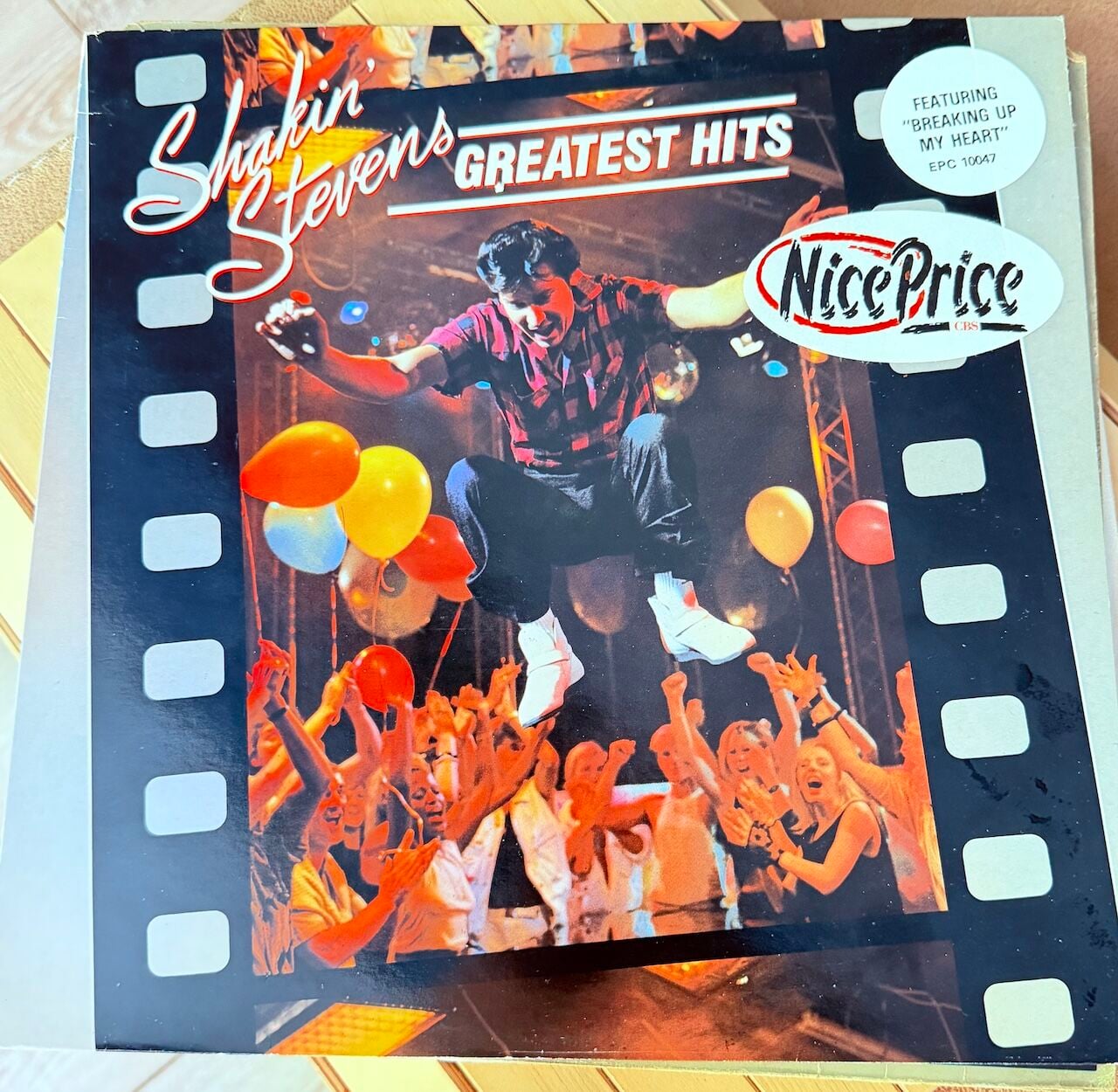 SHAKIN STEVENS - GREATEST HITS - LP