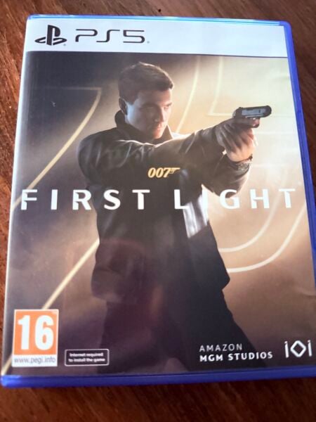PS5 007 FIRST LIGHT
