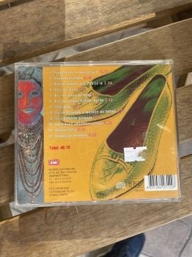ŞÜKRİYE TUTKUN - ÇİĞDEM DER Kİ - CD