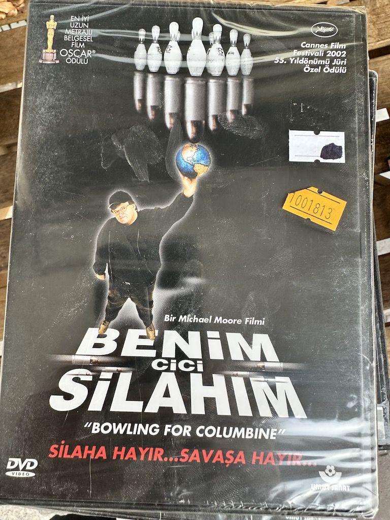 BOWLING FOR COLUMBINE-BENİM CİCİ SİLAHIM
