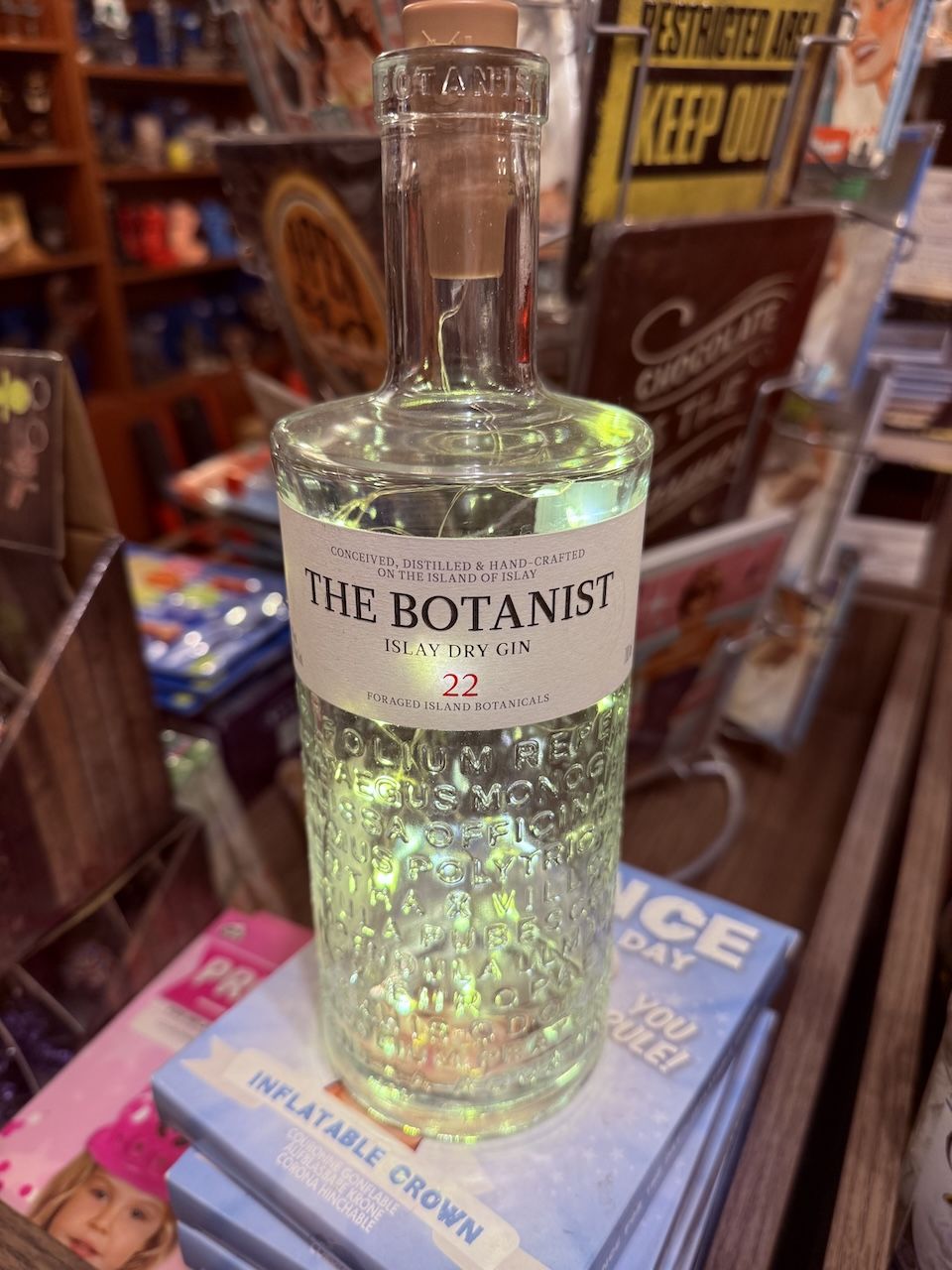 LED IŞIKLI İÇKİ ŞİŞESİ - THE BOTANIST CİN ŞİŞESİ