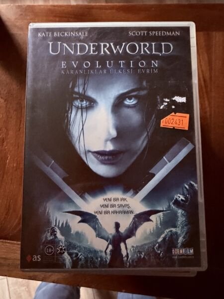 UNDERWORLD REVOLUTION - DVD