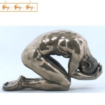 Polyresin Bronz Görünümlü Modern İnsan Heykeli Büyük Boy Model No: 2